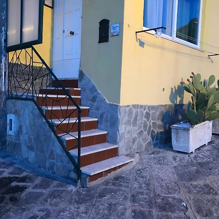 Residenza Mena Marina Corricella Apartment Procida Ngoại thất bức ảnh